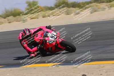 media/Oct-30-2022-CVMA (Sun) [[fb421c3cec]]/Race 10 Supersport Middleweight Shootout/